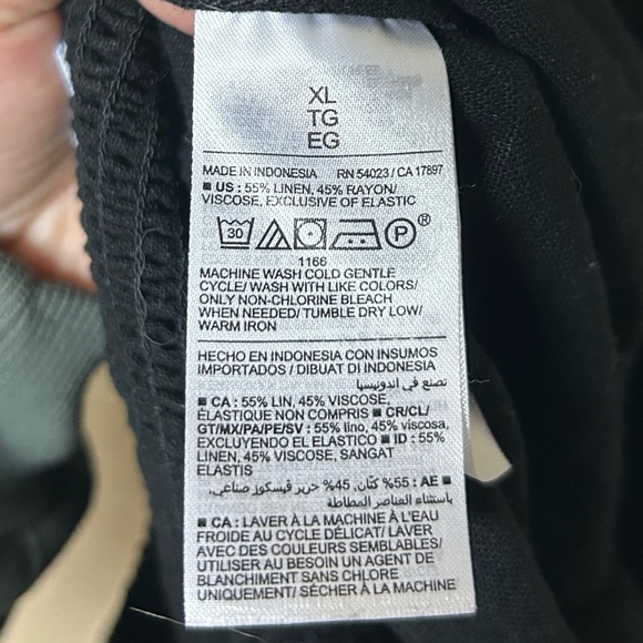 2/$20❤️- ROMPER | Women’s Old Navy Romper size XL - Picture 3 of 7